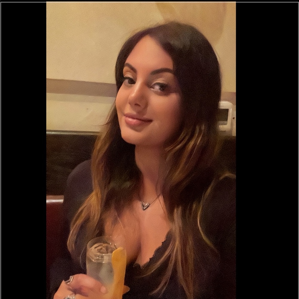 Meet your Posher, Priya